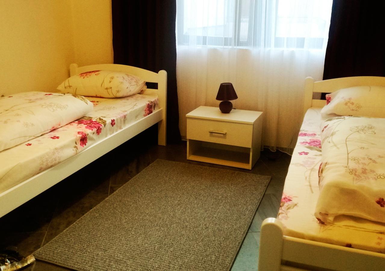 Apartman Amelaa Kulen Vakuf Buitenkant foto